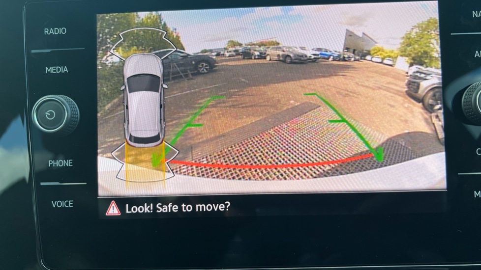 Used Volkswagen T-Roc 2025 for sale - 76870339: Photo 22