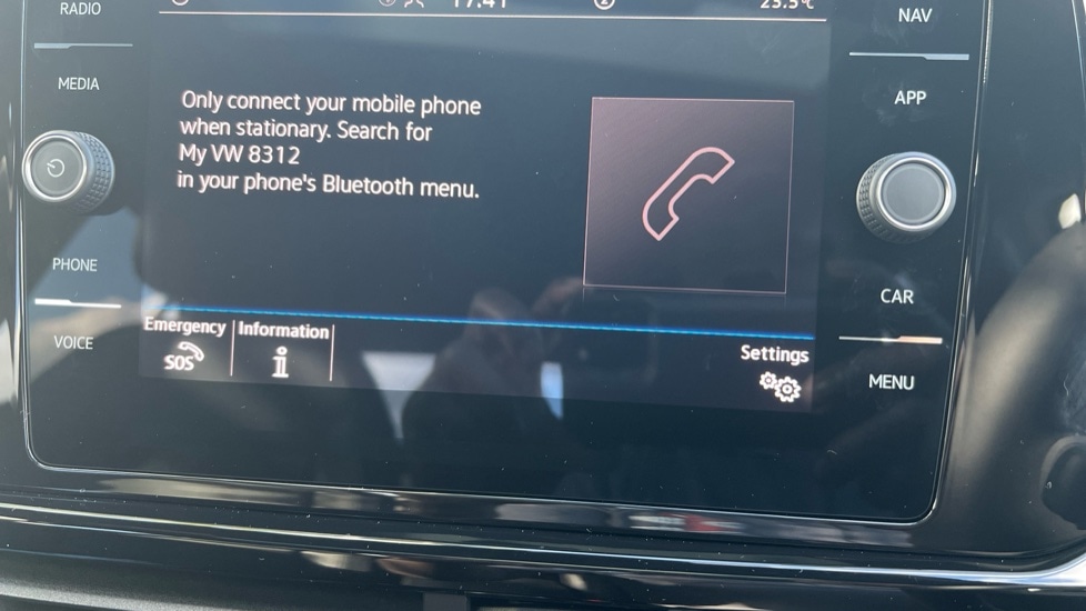 Used Volkswagen T-Roc 2025 for sale - 76870339: Photo 24