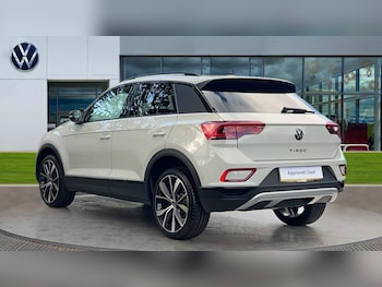 Used Volkswagen T-Roc 2025 for sale - 76870339: Photo