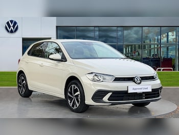 Used Volkswagen Polo 2025 for sale - 76447280: Photo