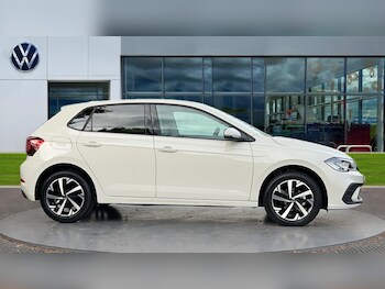 Used Volkswagen Polo 2025 for sale - 76447280: Photo