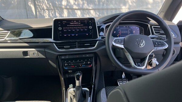 Used Volkswagen T-Roc 2025 for sale - 75660238: Photo 11