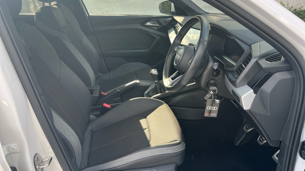 Used Audi A1 2022 for sale - 76869178: Photo 9