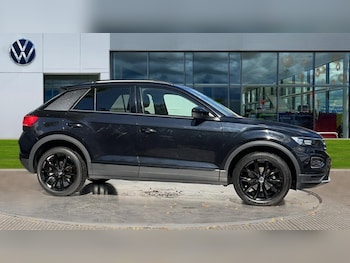 Used Volkswagen T-Roc 2021 for sale - 75679374: Photo