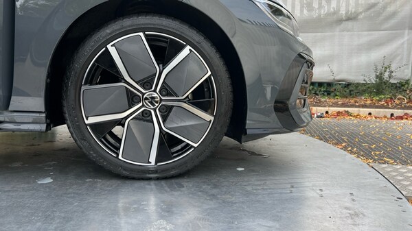 Used Volkswagen Golf 2025 for sale - 76154694: Photo 20