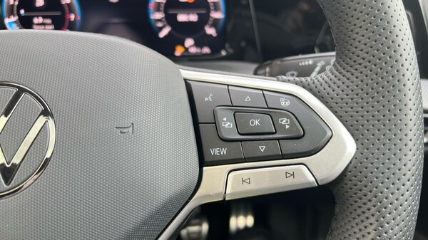 Used Volkswagen Golf 2025 for sale - 76154694: Photo 31