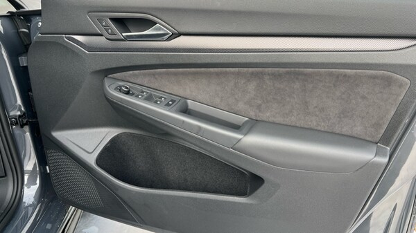 Used Volkswagen Golf 2025 for sale - 76154694: Photo 37