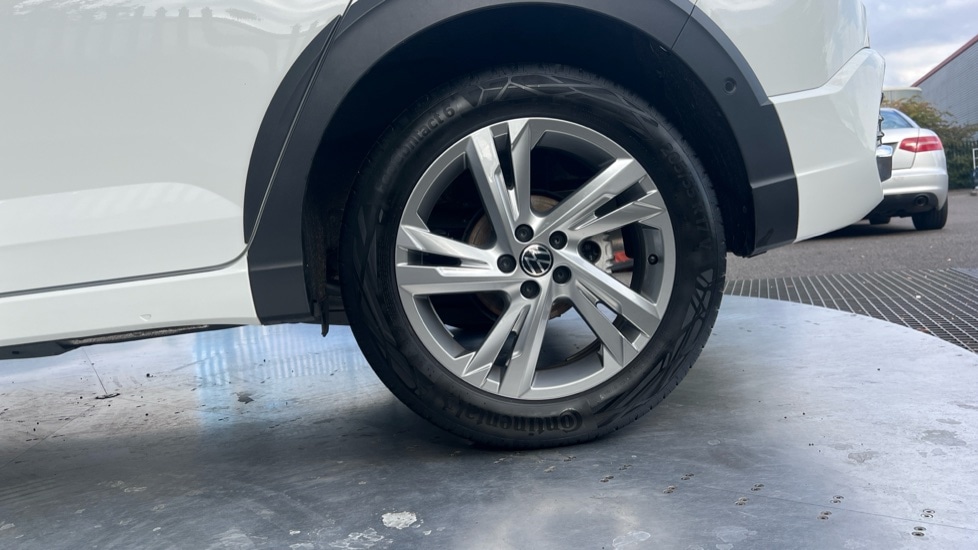 Used Volkswagen Taigo 2024 for sale - 76870345: Photo 19