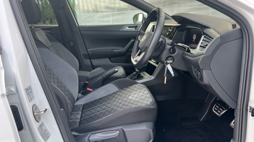 Used Volkswagen Taigo 2024 for sale - 76870345: Photo 26