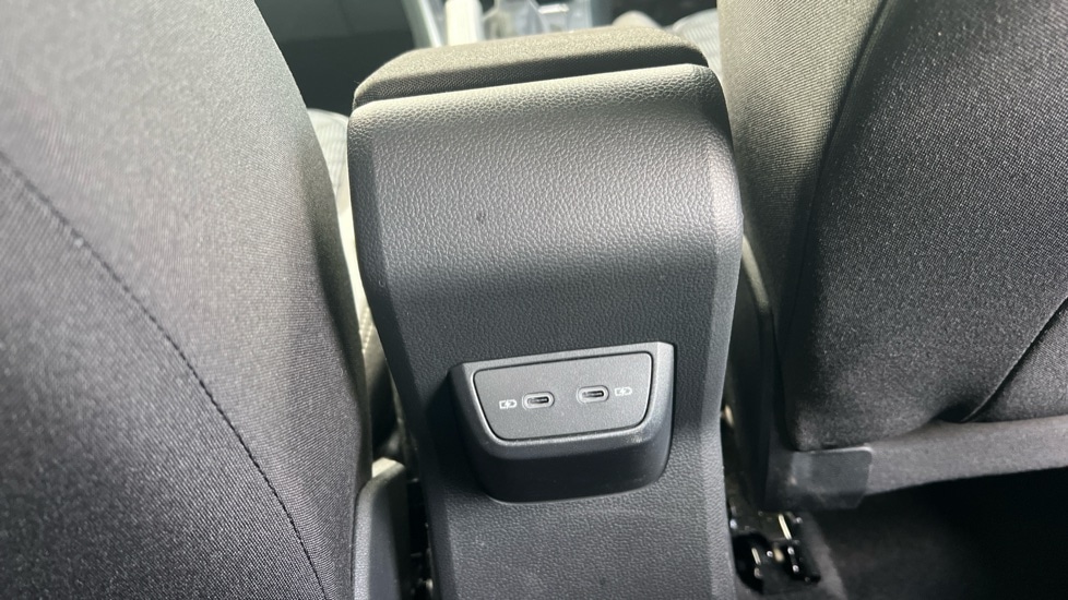 Used Volkswagen Taigo 2024 for sale - 76870345: Photo 34