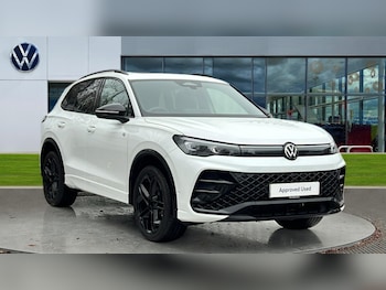 2025 - 1.5 TSI 272 eHybrid R-Line 5dr DSG