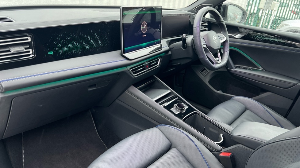 Used Volkswagen Tiguan 2025 for sale - 76927842: Photo 2