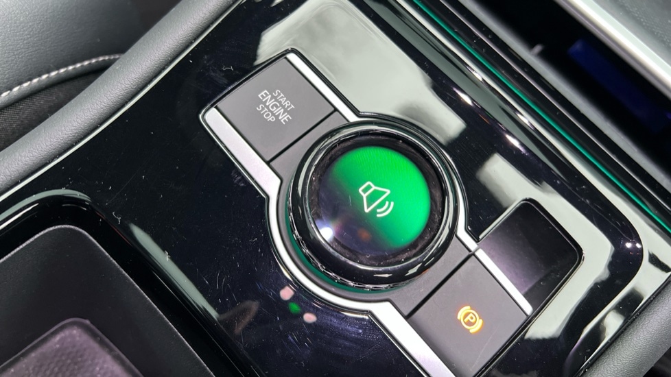 Used Volkswagen Tiguan 2025 for sale - 76927842: Photo 36