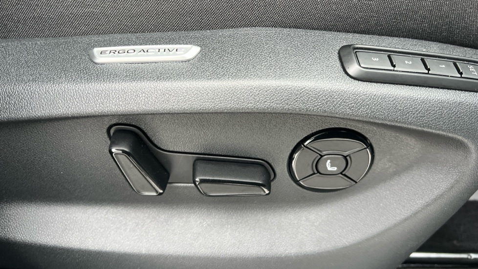 Used Volkswagen Tiguan 2025 for sale - 76927842: Photo 39