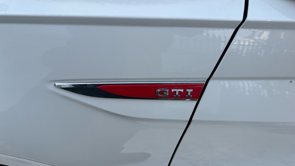 Used Volkswagen Polo 2023 for sale - 76528956: Photo 44