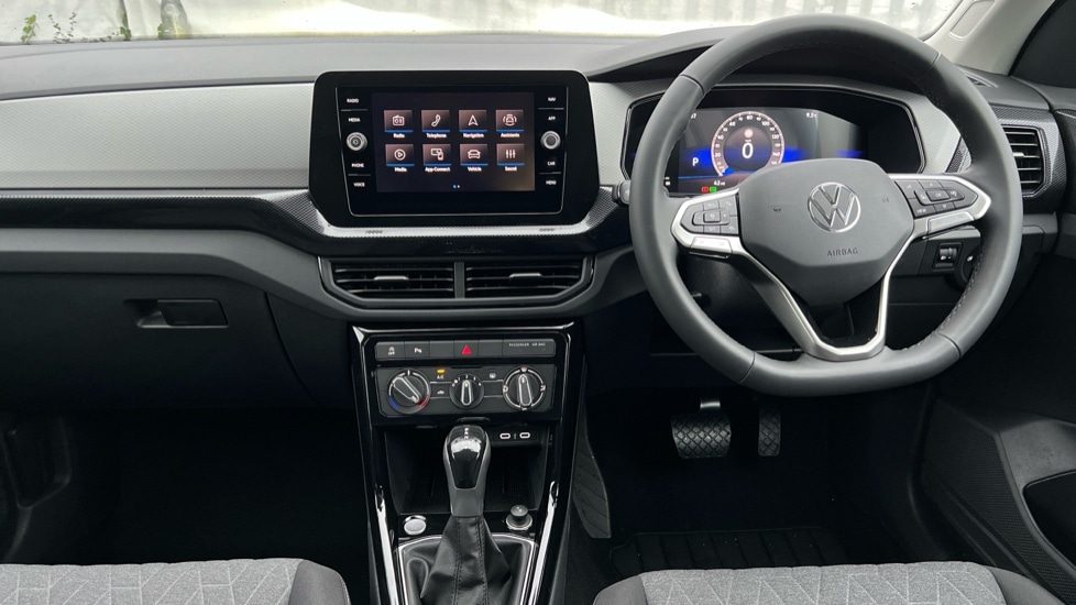 Used Volkswagen T-Cross 2025 for sale - 76888823: Photo 11