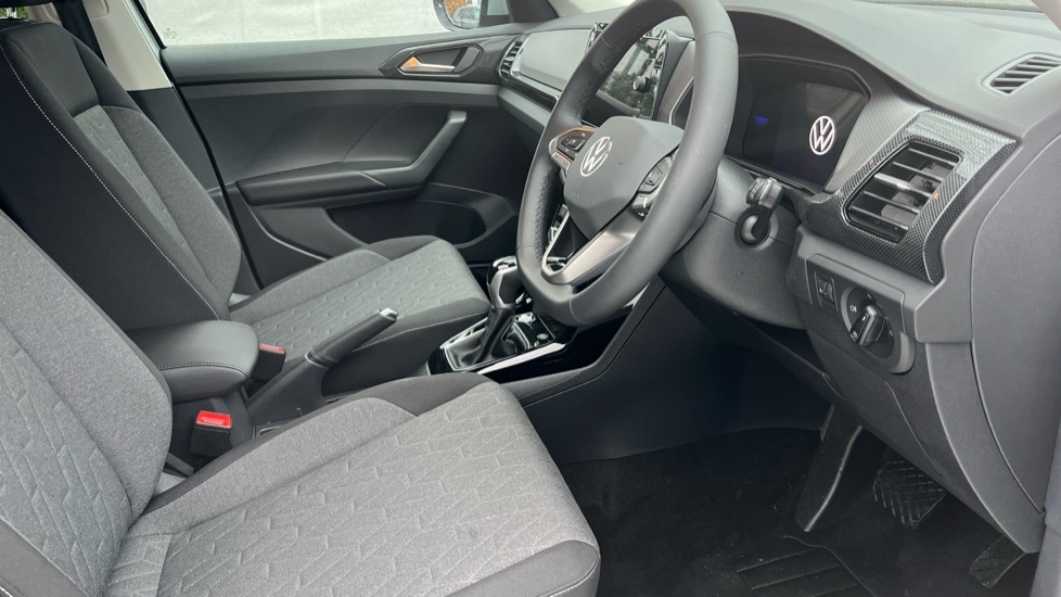 Used Volkswagen T-Cross 2025 for sale - 76888823: Photo 26