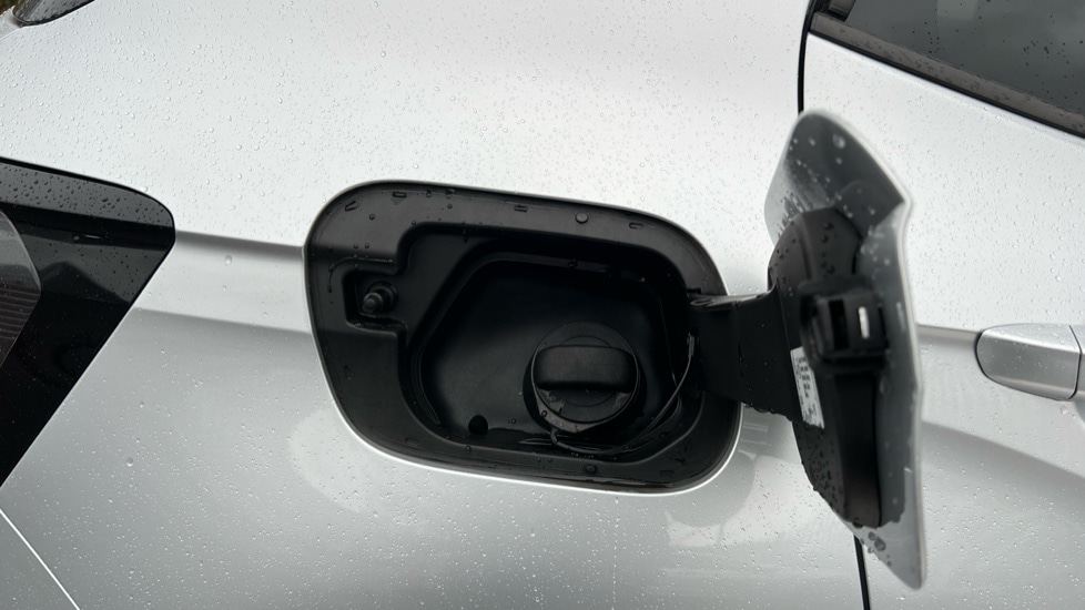 Used Volkswagen T-Cross 2025 for sale - 76888823: Photo 29