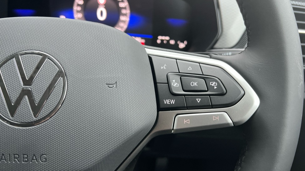 Used Volkswagen T-Cross 2025 for sale - 76888823: Photo 31