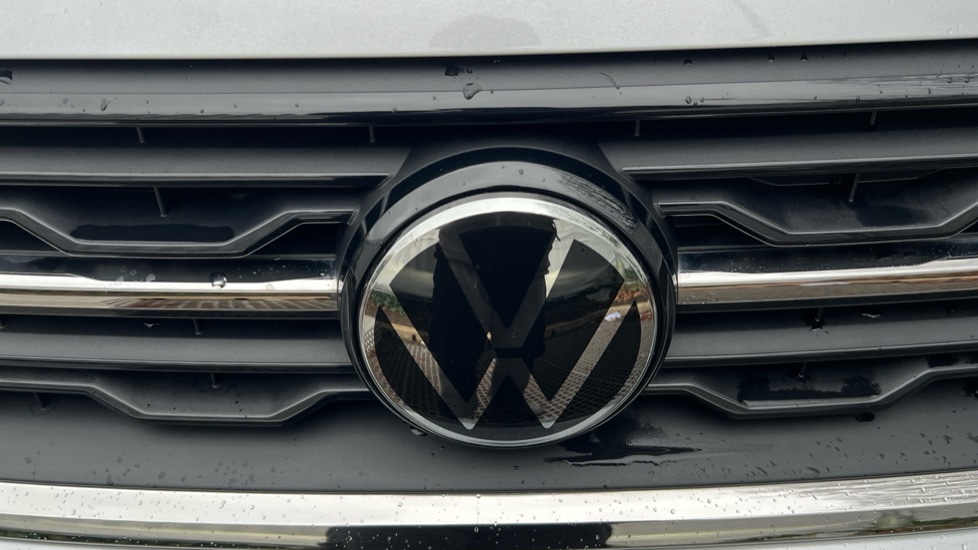 Used Volkswagen T-Cross 2025 for sale - 76888823: Photo 43