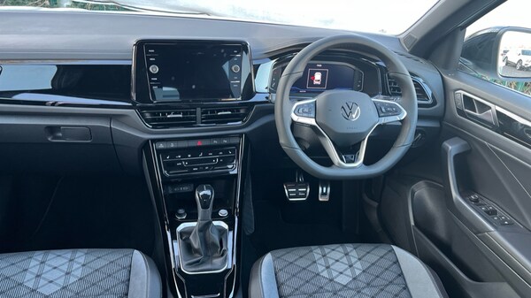 Used Volkswagen T-Roc 2025 for sale - 75625394: Photo 11