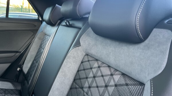 Used Volkswagen T-Roc 2025 for sale - 75625394: Photo 14