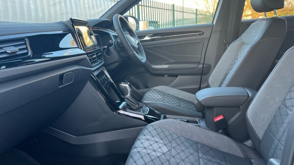 Used Volkswagen T-Roc 2025 for sale - 75625394: Photo 28