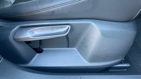 Used Volkswagen T-Roc 2025 for sale - 75625394: Photo 39