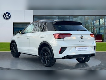 Used Volkswagen T-Roc 2025 for sale - 75625394: Photo 3