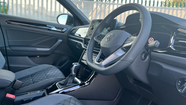 Used Volkswagen T-Roc 2025 for sale - 75625394: Photo 5
