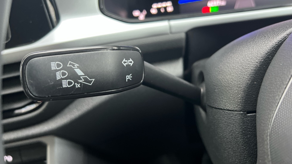 Used Volkswagen T-Roc 2025 for sale - 77031341: Photo 33