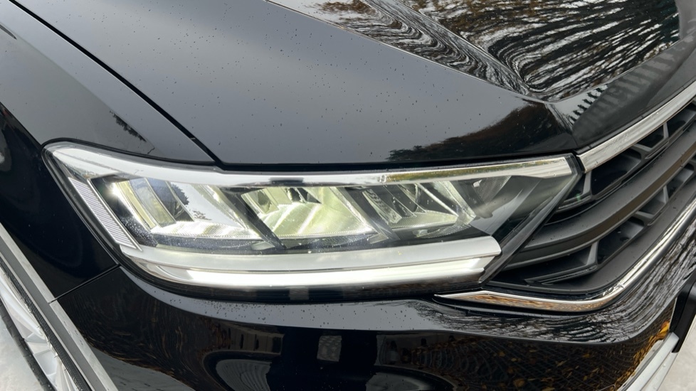 Used Volkswagen T-Roc 2025 for sale - 77031341: Photo 41