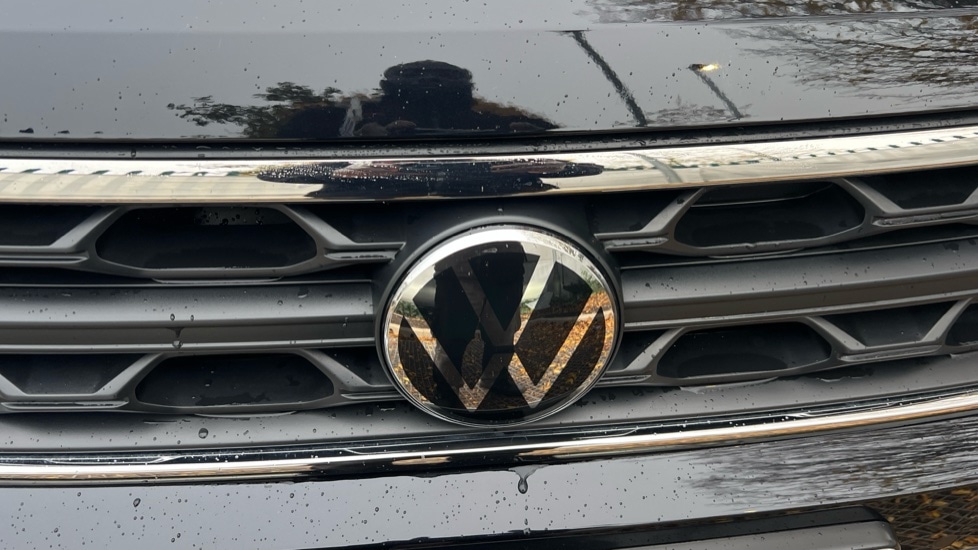 Used Volkswagen T-Roc 2025 for sale - 77031341: Photo 43