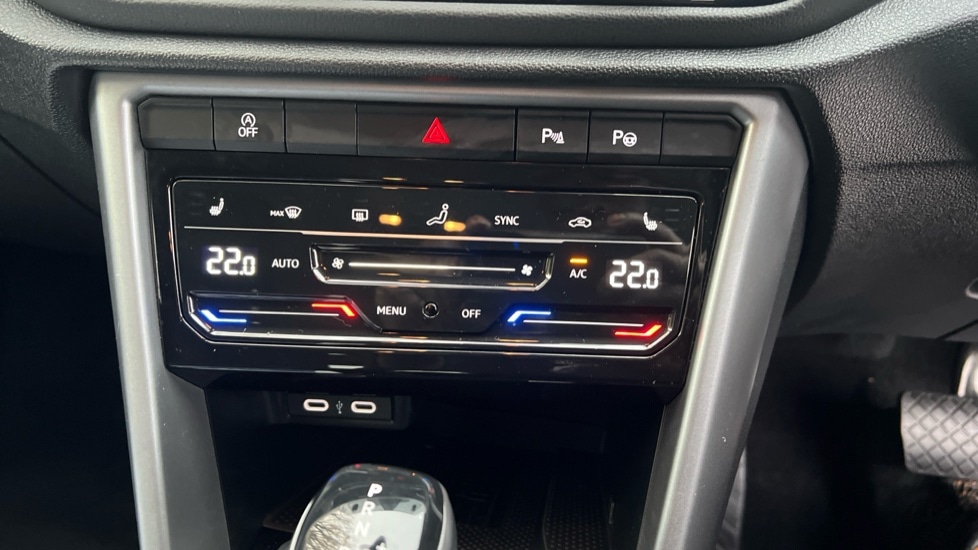 Used Volkswagen T-Roc 2025 for sale - 77031341: Photo 50