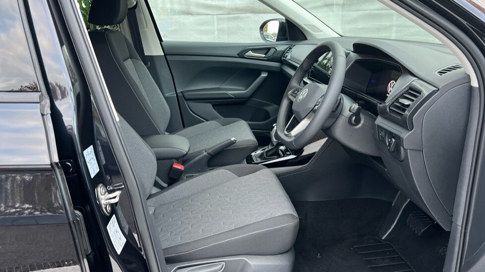 Used Volkswagen T-Cross 2025 for sale - 76507440: Photo 26