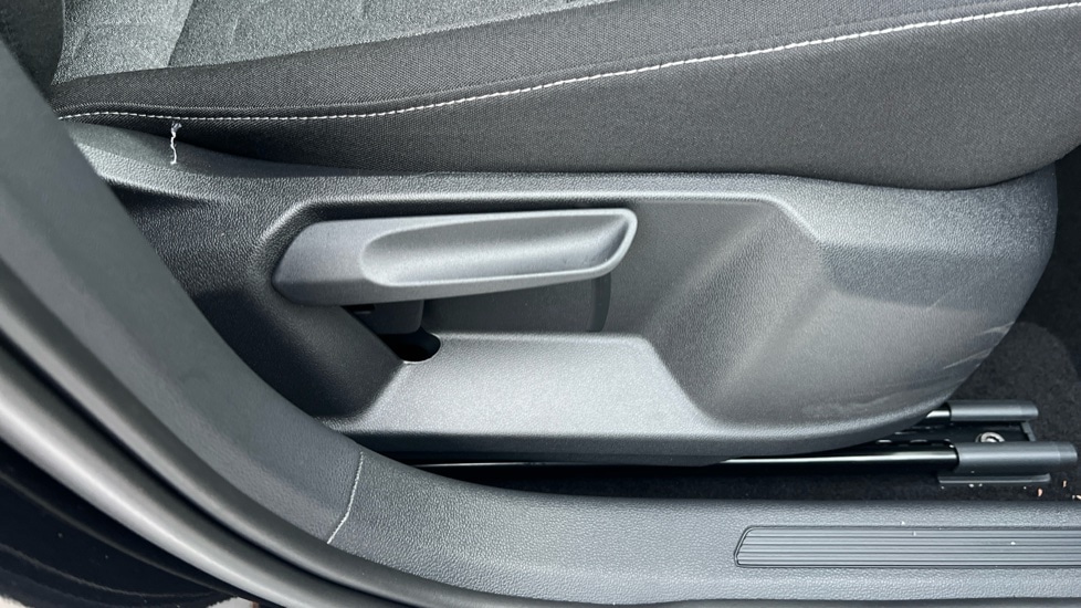 Used Volkswagen T-Cross 2025 for sale - 76507440: Photo 39