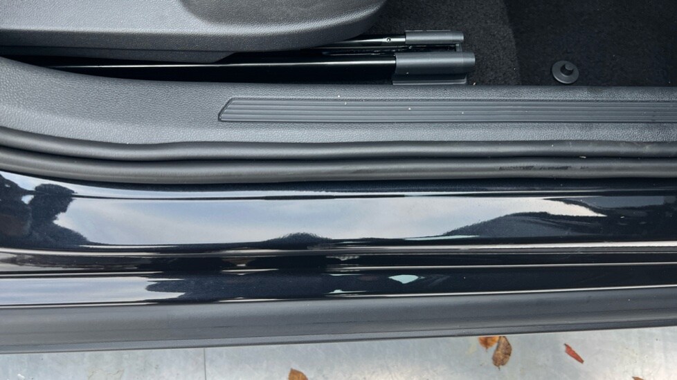 Used Volkswagen T-Cross 2025 for sale - 76507440: Photo 40