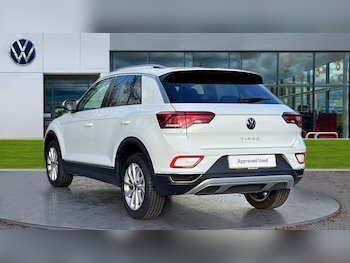 Used Volkswagen T-Roc 2025 for sale - 76066991: Photo