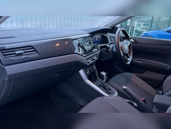 Used Volkswagen Polo 2025 for sale - 76894620: Photo