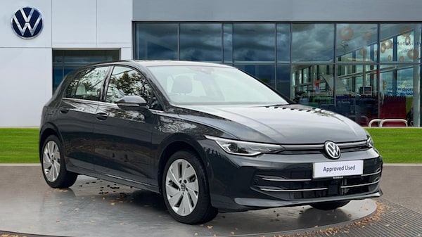 Used Volkswagen Golf 2025 for sale - 76037681: Photo 1