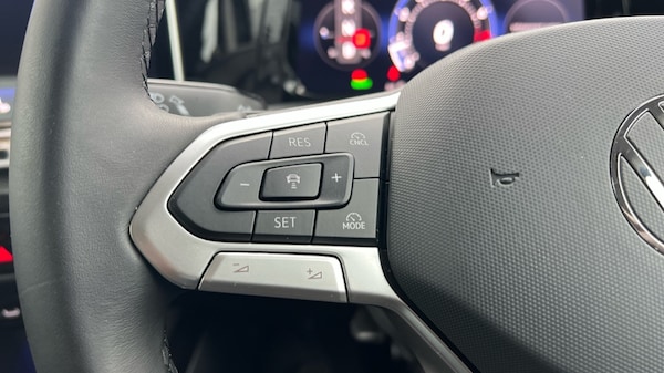 Used Volkswagen Golf 2025 for sale - 76037681: Photo 30
