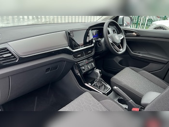 Used Volkswagen T-Cross 2025 for sale - 76635639: Photo