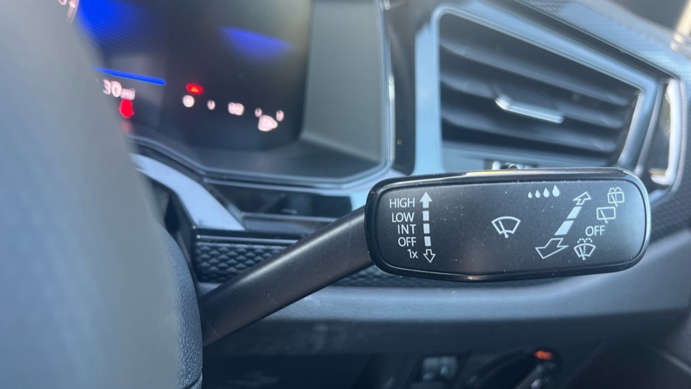 Used Volkswagen Polo 2025 for sale - 76870357: Photo 32