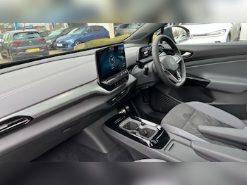 Used Volkswagen ID5 2023 for sale - 75406093: Photo