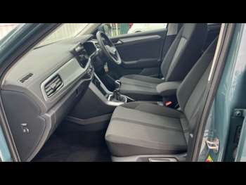 Used Volkswagen T-Roc 2024 for sale - 75032804: Photo
