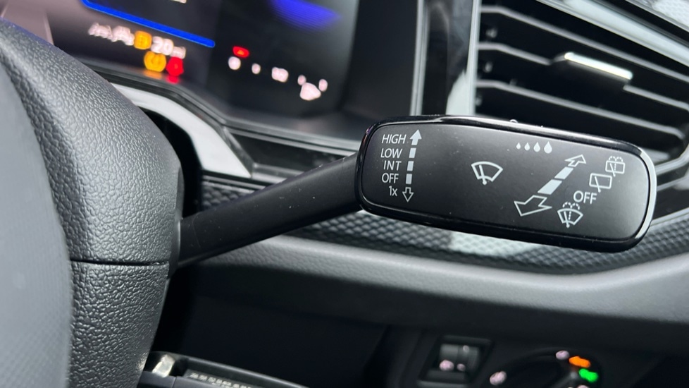 Used Volkswagen Polo 2025 for sale - 77042909: Photo 32