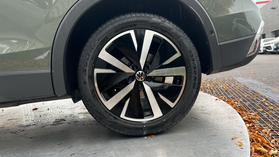 Used Volkswagen Tiguan 2024 for sale - 76623538: Photo 19