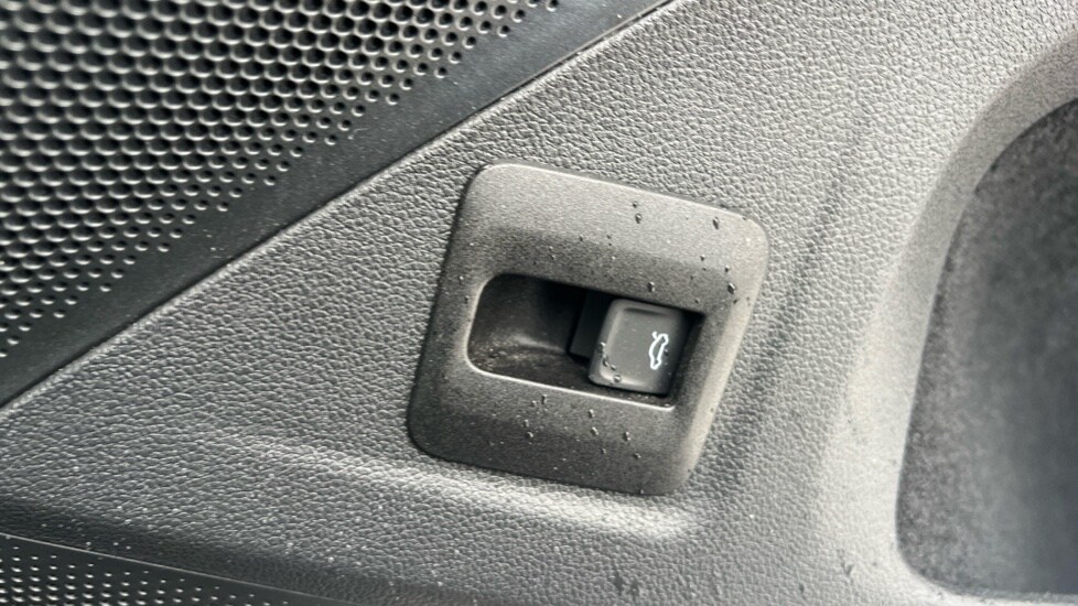 Used Volkswagen Tiguan 2024 for sale - 76623538: Photo 50