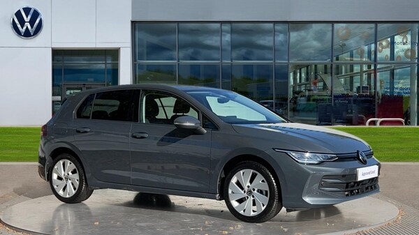Used Volkswagen Golf 2024 for sale - 75902237: Photo 1