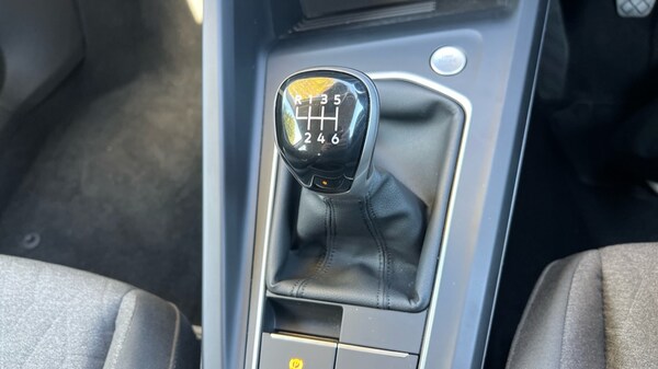 Used Volkswagen Golf 2024 for sale - 75902237: Photo 36